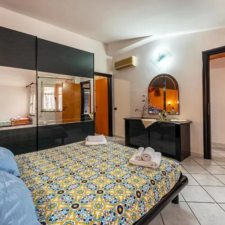 Holiday home Casa Flu *